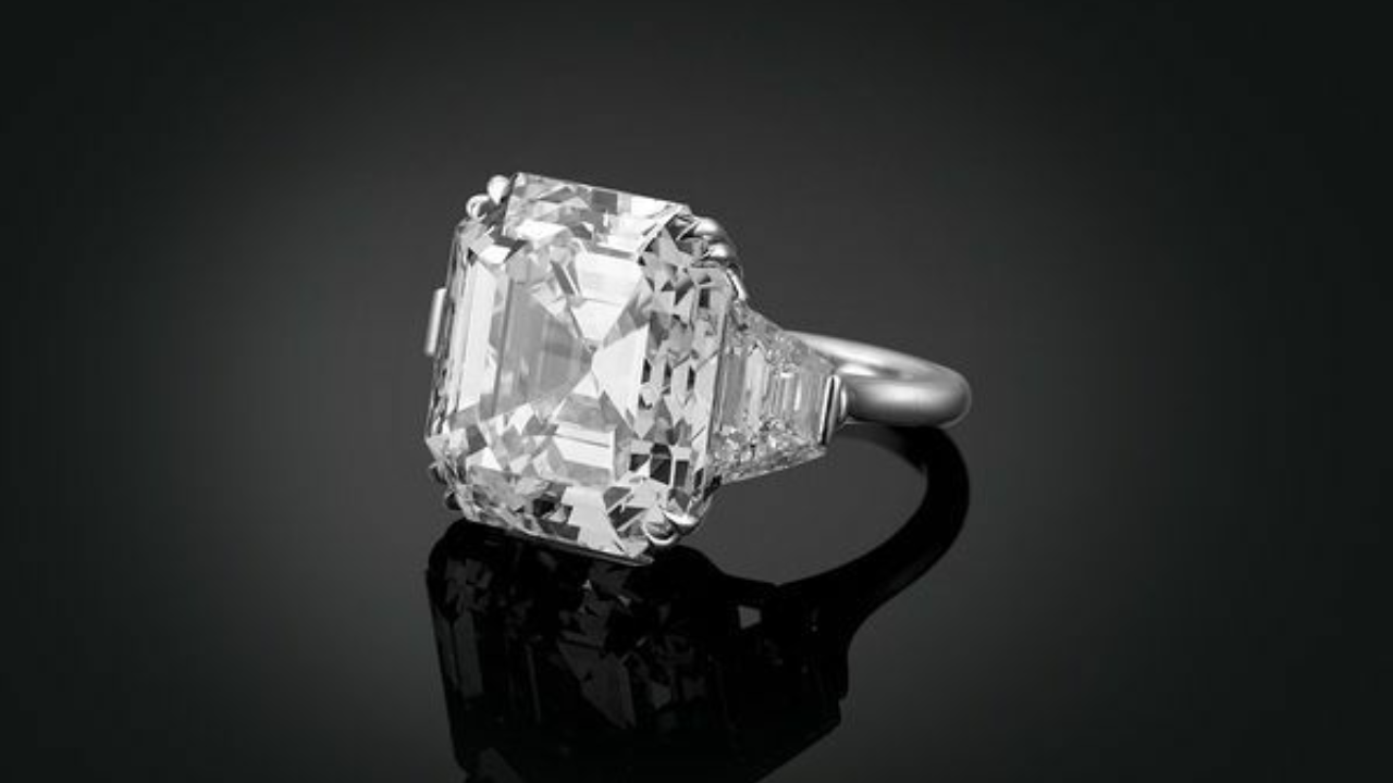 Art Deco Rings: The Elegance of Geometry, Glamour, and Timeless Appeal