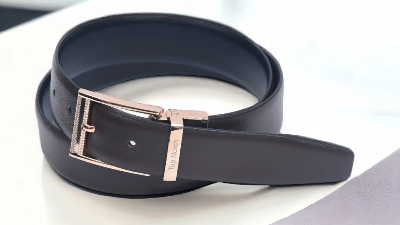 The Women’s Leather Belt: Effortless Style, Defined Waist, Timeless Appeal