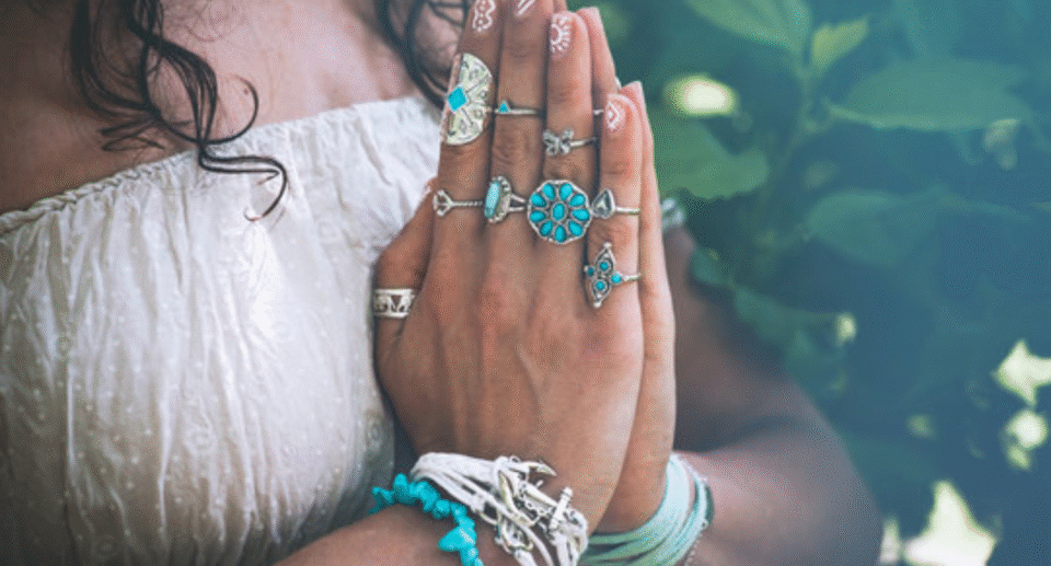 Incorporating Animal Head Jewelry