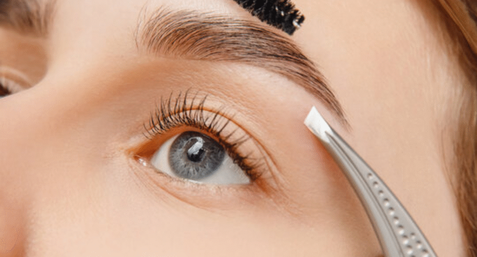 How to Achieve Perfect Brow Lamination & Tint at Home