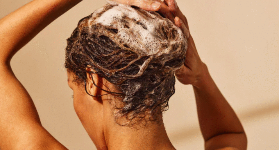 Why Shampoos Free of Silicones Are a Must-Have for Healthier Hair