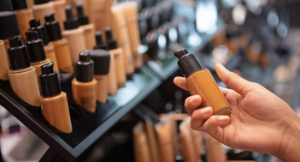 The Best Foundation for Mature Skin: What Really Works After 50